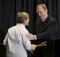 Caryl Griffin of Elizabeth R. Griffin Foundation and Uwe Mueller-Doblies, PhD, recipient of the Griffin Lecture Award, 2017 ABSA International Conference