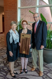 ABSAconference2018-AwardsGriffinwplaque