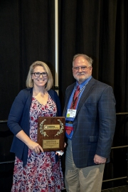ABSAconference2018-AwardsHanelAward-JMcCormick-Ell